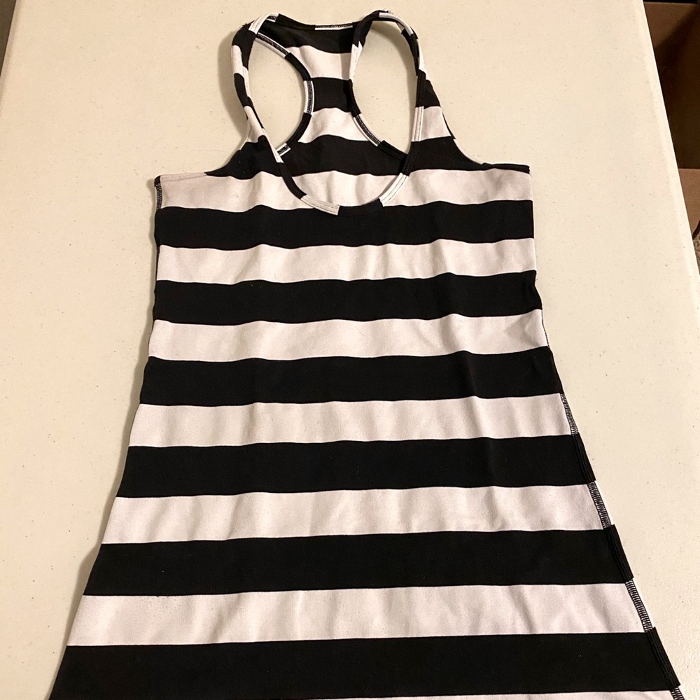 Lululemon Cool Racerback tank